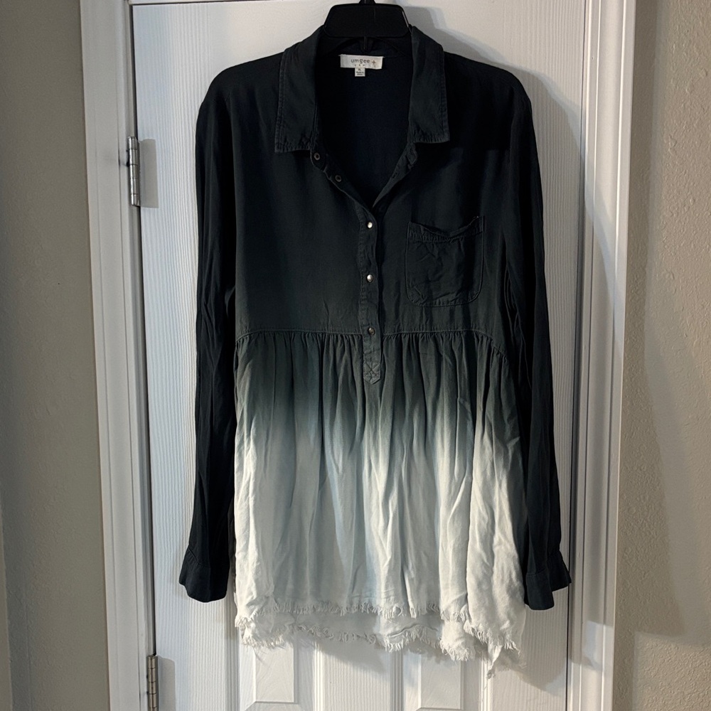 Umgee Black and White Ombre Blouse